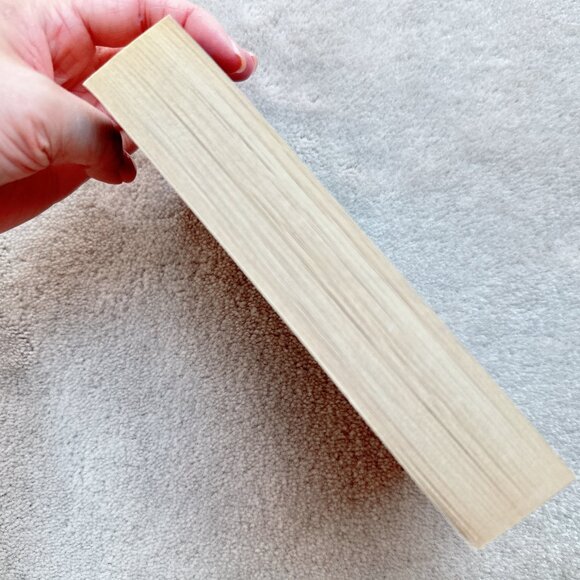 Kiss of the Highlander by Karen Marie Moning | Paperback Book - Picture 3 of 4